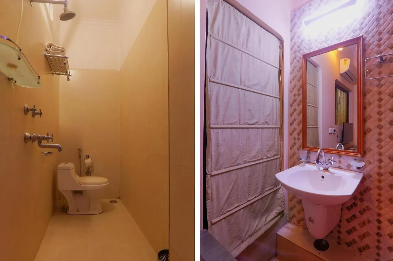 Fabhotel East View Varanasi 3*,  India
